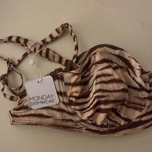 Monday Swimwear Tiger Clovelly Top VV